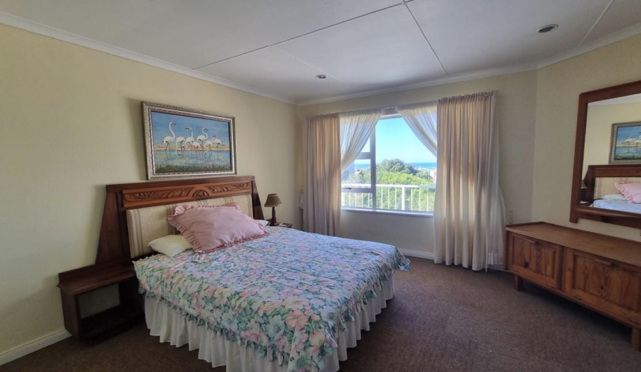 3 Bedroom Property for Sale in Stilbaai Wes Western Cape